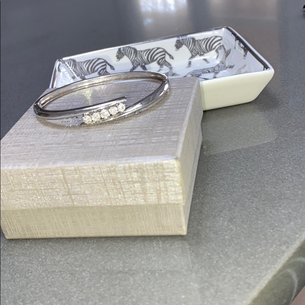 Zales diamond bangle